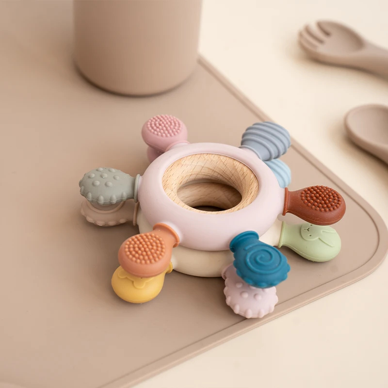1개 식품 등급 아기 실리콘 치발기 러더 모양 나무 링 - Baby Products Application 리뷰 및 가격