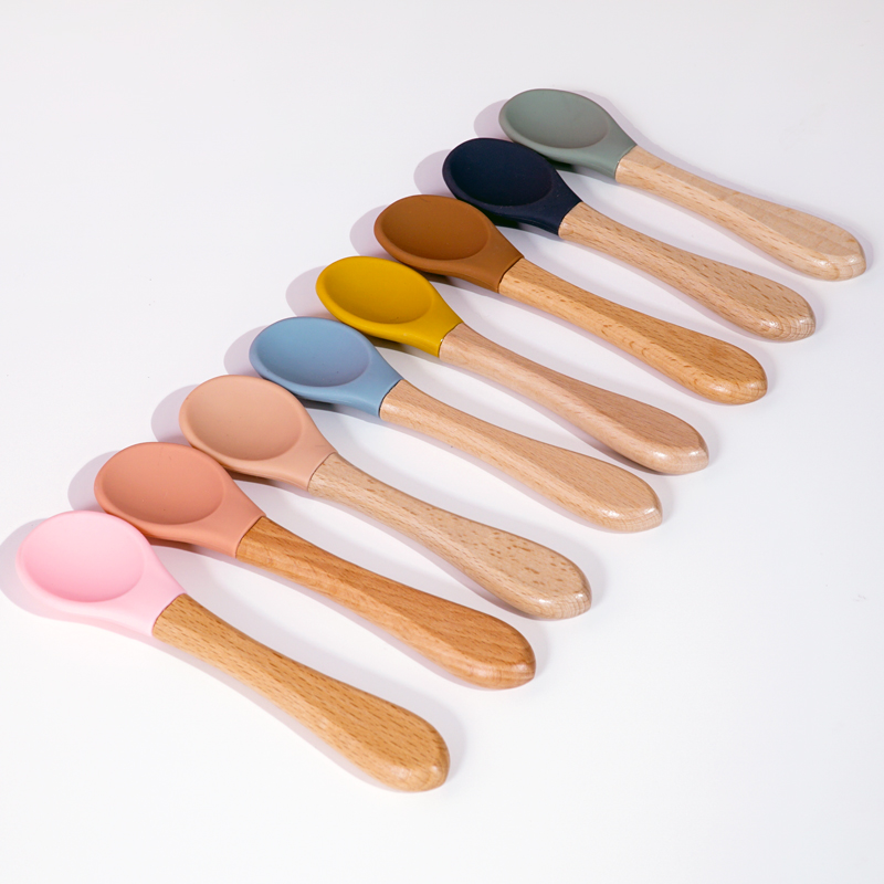 아기 용품을위한 나무 손잡이 실리콘 숟가락 먹이 Soi - Baby Led Weaning Set 리뷰 및 가격