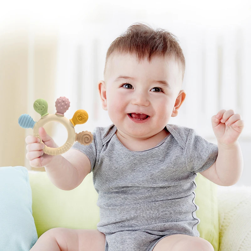 새로운 핸드메이드 멀티컬러 실리콘 베이비 링 치발기 불 - Baby Products Application 리뷰 및 가격